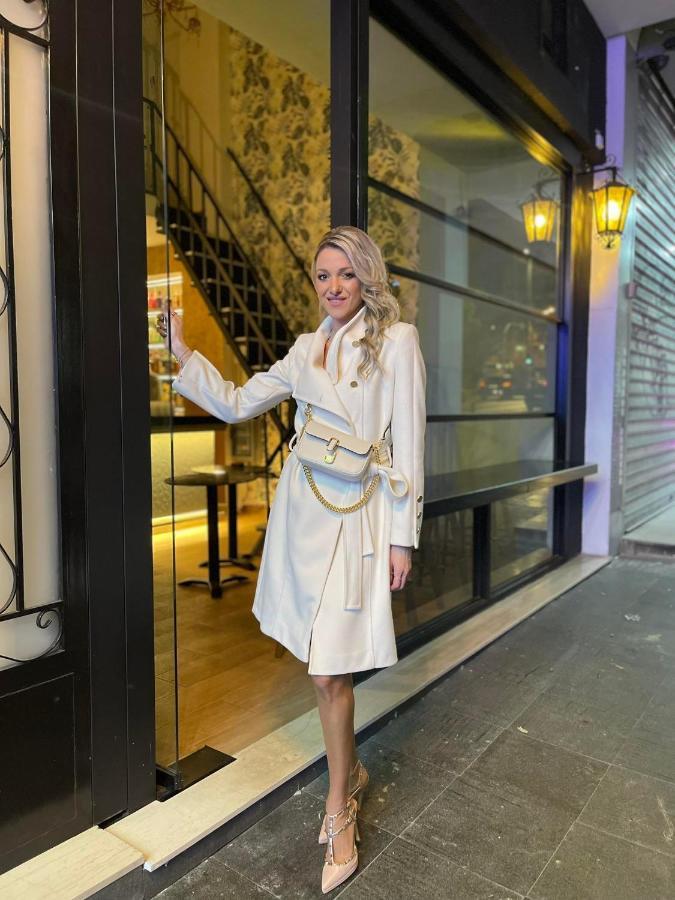 Evita Asty Atene Esterno foto